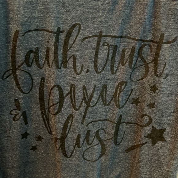 Perfect Tri District tank top in dark gray, medium - “Faith, Trust & Pixie Dust” - Picture 3 of 4